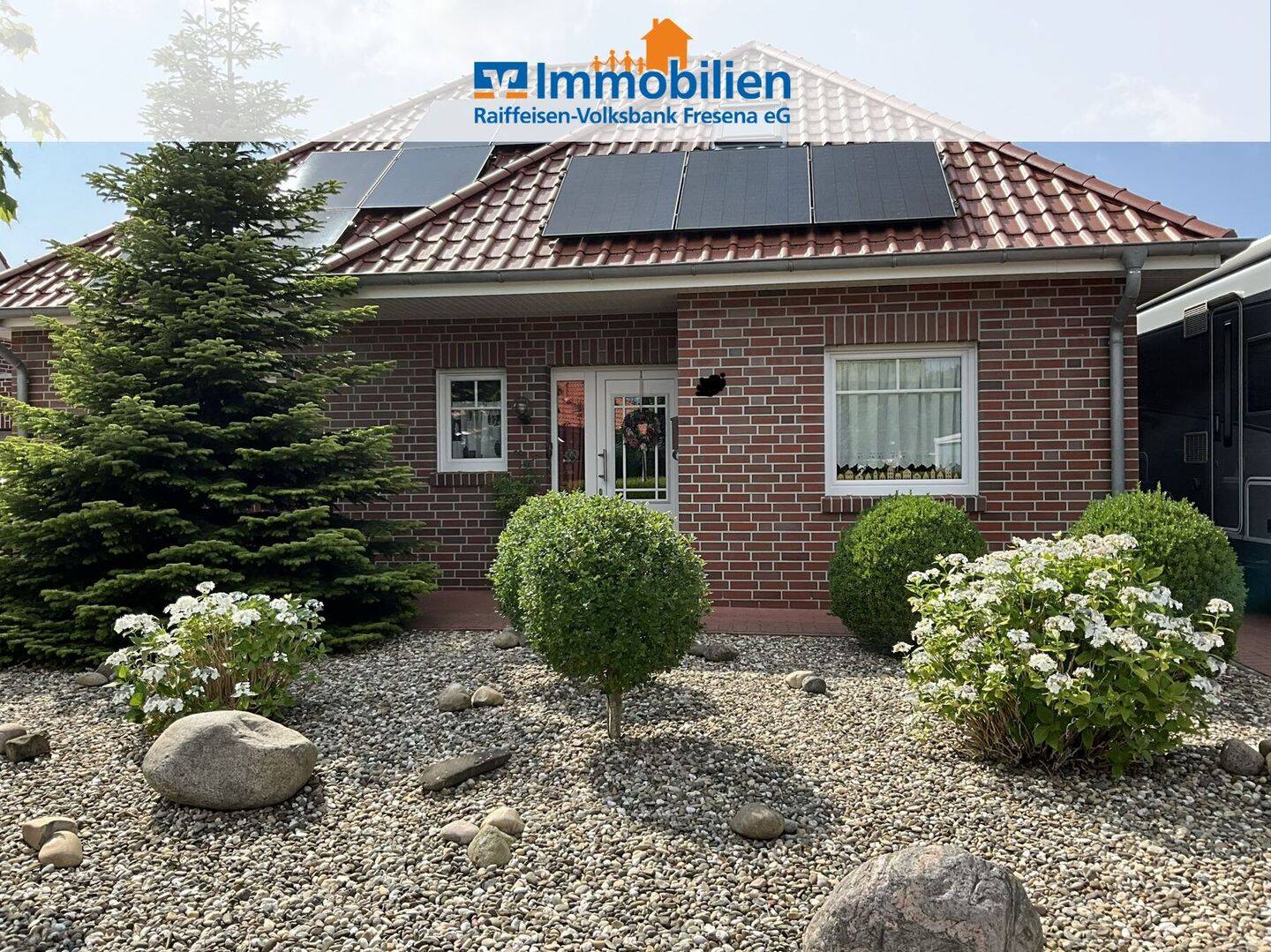 Modernisierter Bungalow mit Photovoltaik im Luftkurort Hage, 26524 Hage