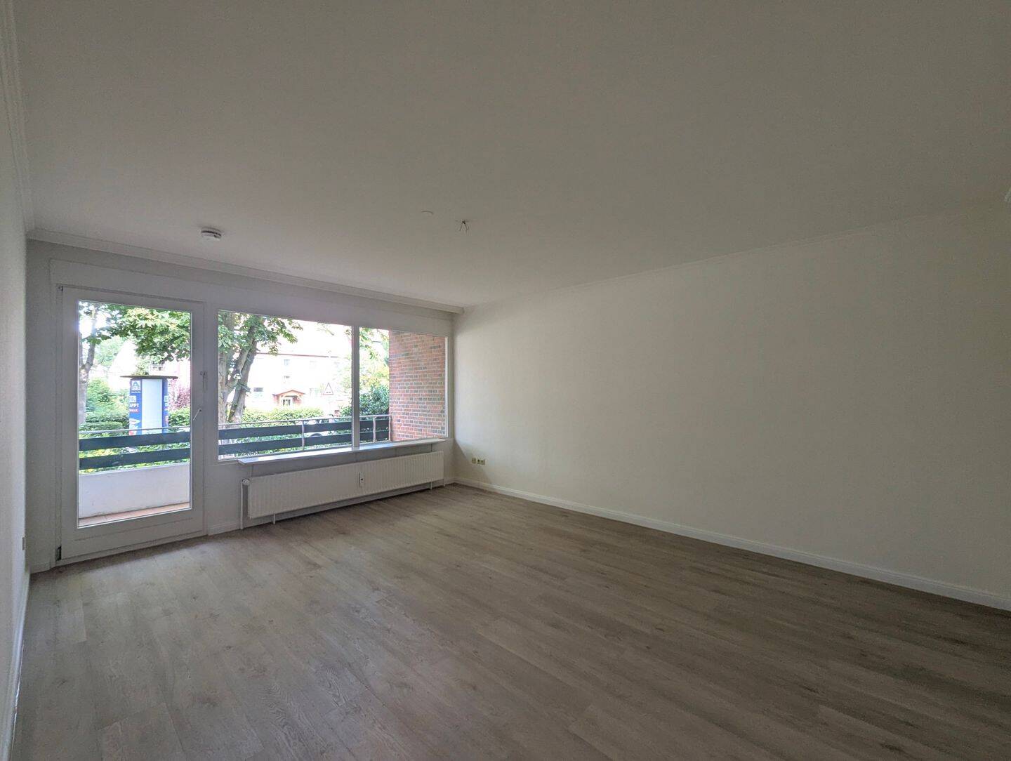 Wieder verfügbar – Renovierte 3-Zimmer-Wohnung in Toplage, 21423 Winsen (Luhe)