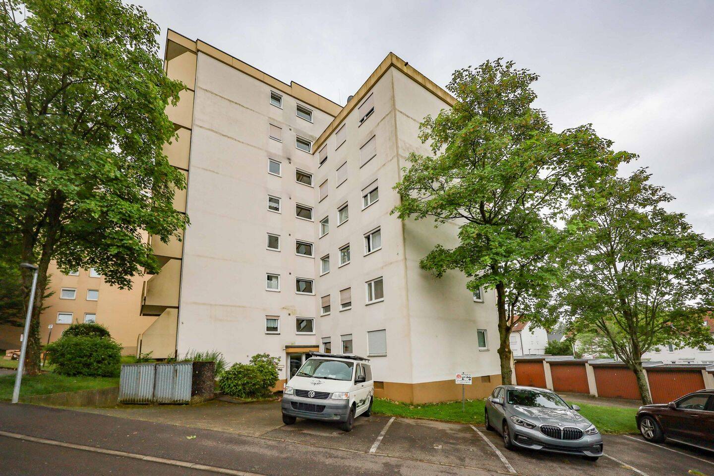 Großzügige 3-Zimmer-Eigentumswohnung mit Balkon und Garage in ruhiger Wohnlage von Rümmingen!, 79595 Rümmingen