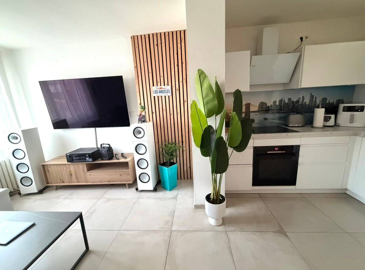 eine wunderschöne Dachtgeschoßwohnung in Grenznähe, 79713 Bad Säckingen