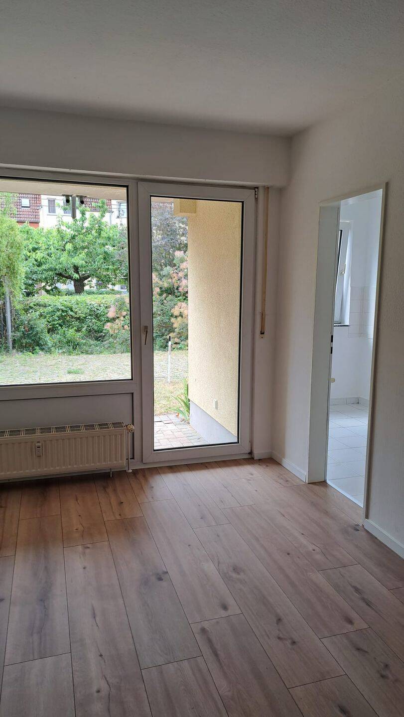 Sehr schöne kleine renovierte 2 Zimmerwohnung zu vermieten, 15374 Müncheberg