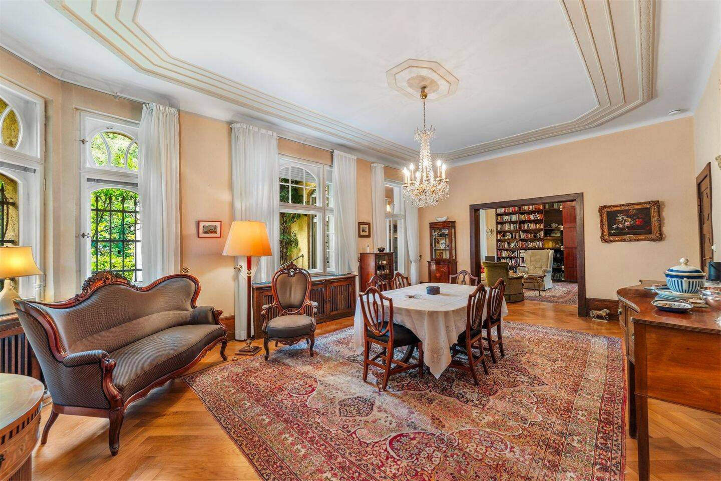 NEUER KP- 5.934,- pro QM- HERRSCHAFTLICHE 10 ZI.-DENKMALVILLA -uneinsehbares 1000 qm Südgrundstück, 12247 Berlin (Steglitz-Zehlendorf Lankwitz Steglitz)