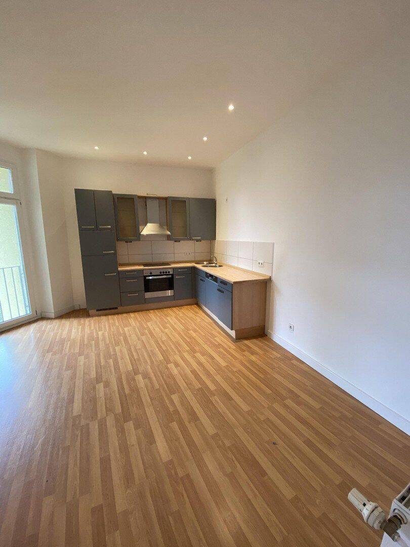 Helle 4 Zimmer Altbauwohnung in Sterkrade, 46145 Oberhausen