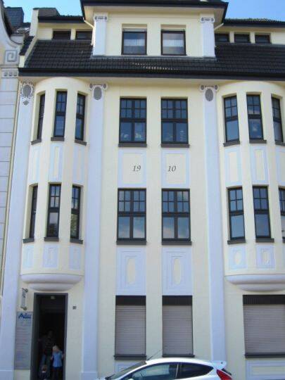 + + + 2- Zi.-Whg., WG geeignet, im EG eines Jugendstilhauses in zentraler Lage von Rheinberg + + +, 47495 Rheinberg