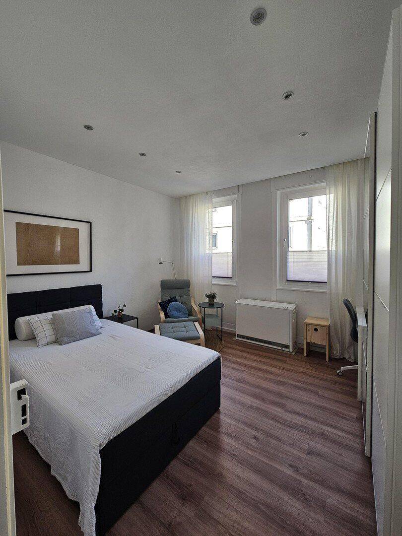Sanierte 1-Zimmer-Wohnung – ideal für Pendler, 70597 Stuttgart (Degerloch Hoffeld Kaltental Möhringen Sonnenberg)