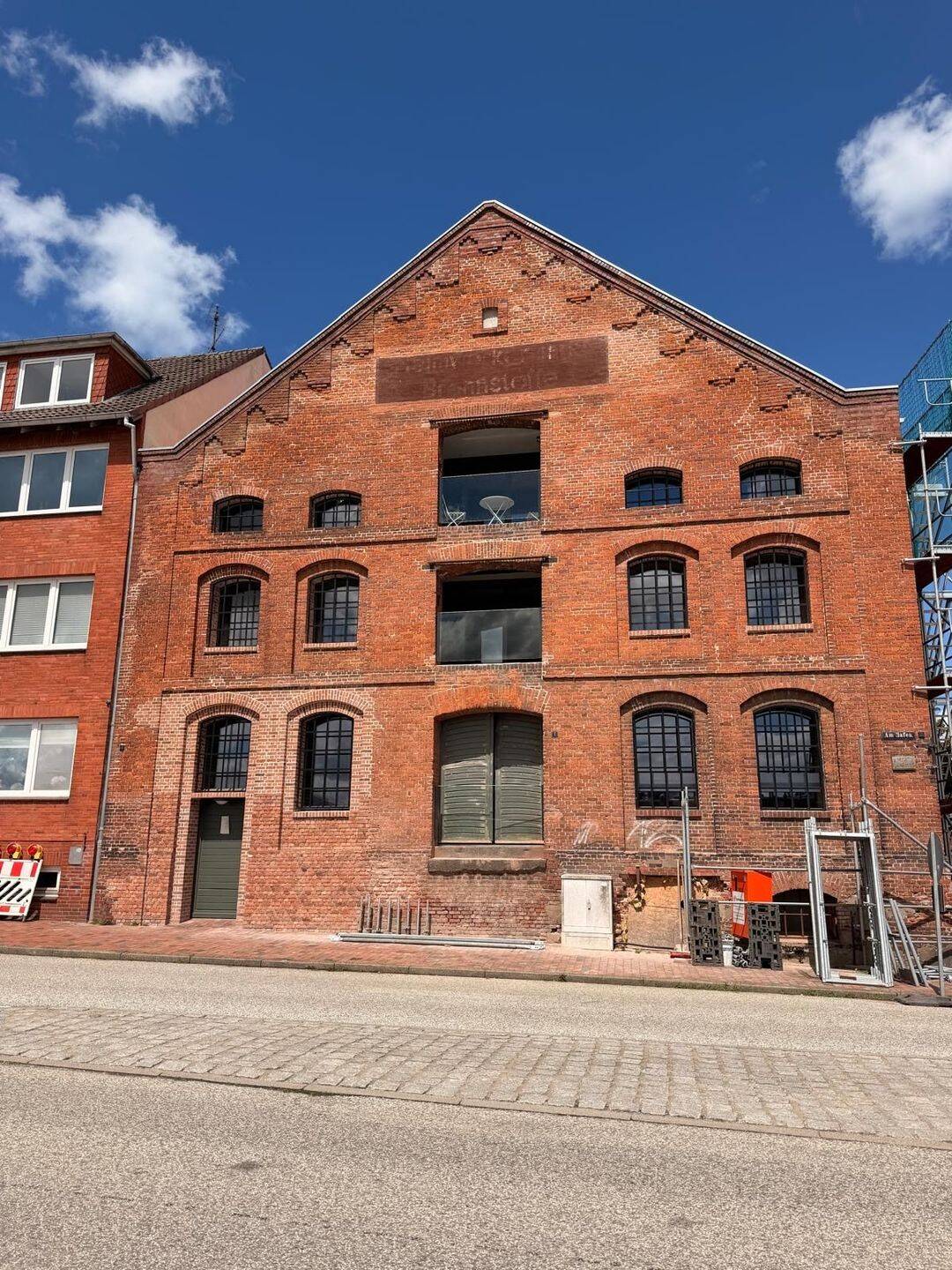 Außergewöhnliche Wohnung in bester Lage, 25348 Glückstadt