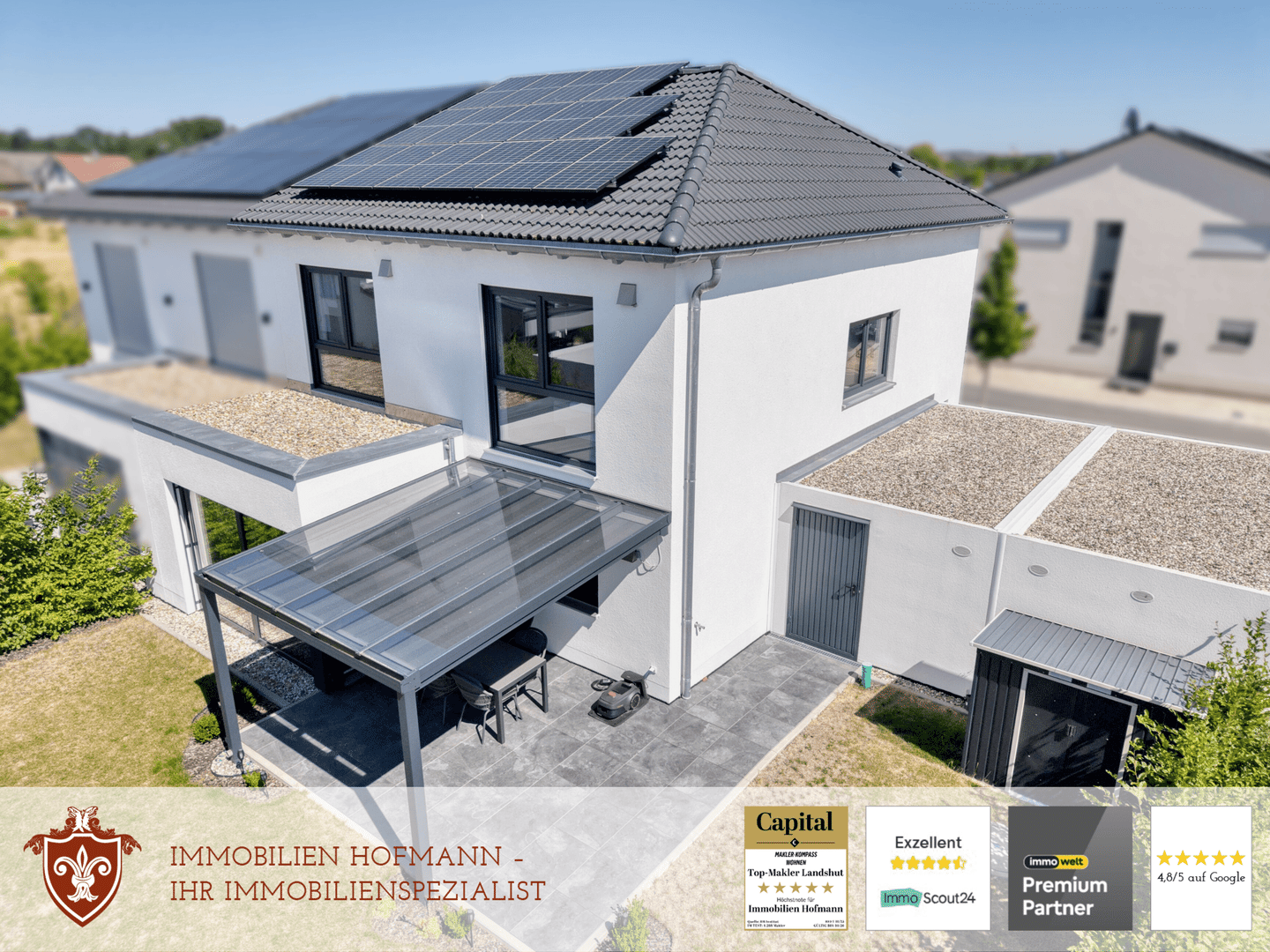 ***Neuwertige Doppelhaushälfte mit PV- Anlage, Wärmepumpe und exklusiver Ausstattung***, 92421 Schwandorf