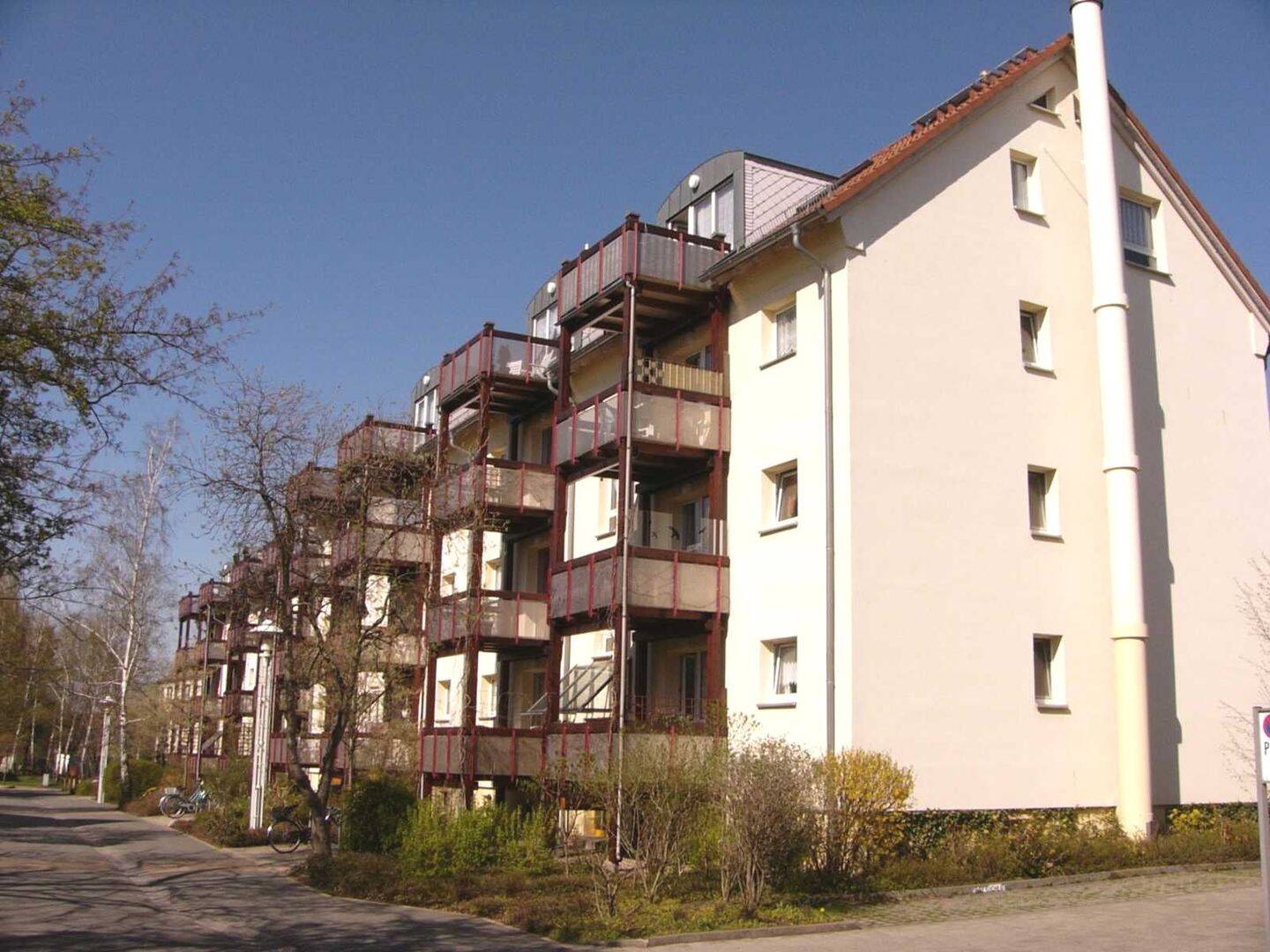 3-Raum-Wohnung im 2.OG, mit Balkon, Laminat neu verlegt, 99885 Ohrdruf