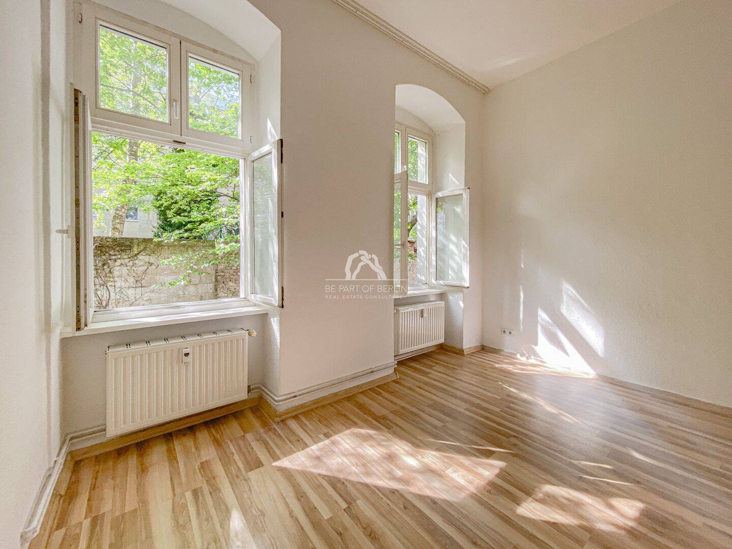 WOW – 48 m² GARTEN IN DER STADT! GROßZÜGIGE & INTERESSANTE ALTBAUWOHNUNG IN MOABIT! PROVISIONSFREI!, 10559 Berlin (Mitte Moabit Tiergarten)