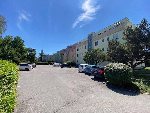 4-Zi.-Whg. mit ca. 107 m² und mit großem Südbalkon in Mitterfelden., 83404 Ainring