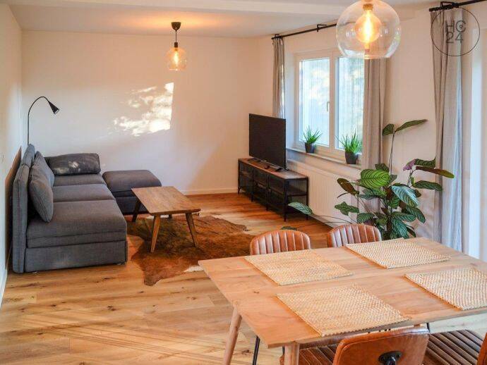 Modern möblierte 2-Zimmer-Wohnung bei Lindau mit Terrasse und Stellplatz, 88131 Lindau (Bodensee)