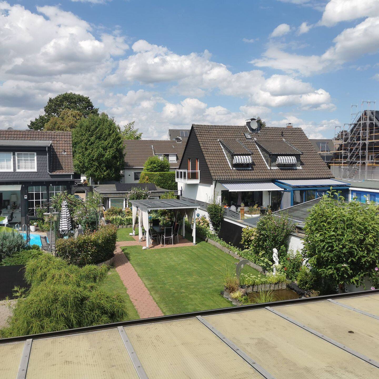 Wunderbar großzügige Maisonette Wohnung mit Balkon und Stellplatz, 40468 Düsseldorf (Derendorf Golzheim Lichtenbroich Stockum Unterrath)