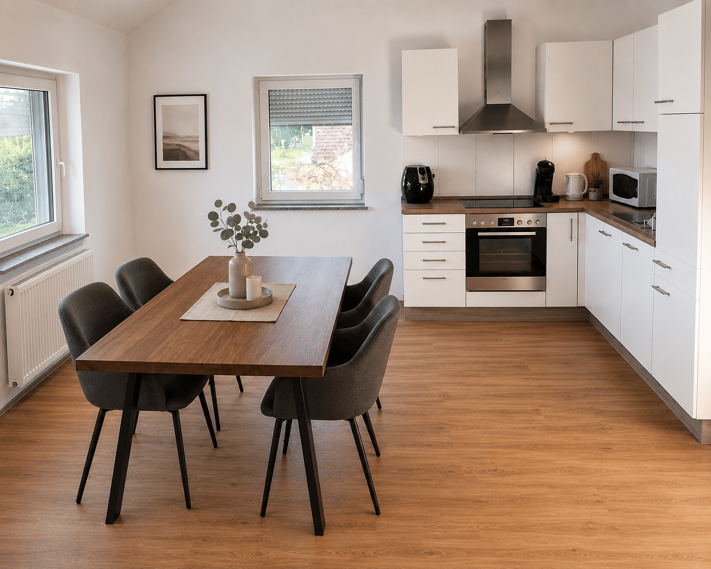Gehobene 2-Zimmer-Wohnung mit hoher Decke in zentraler Lage von Senden, 89250 Senden