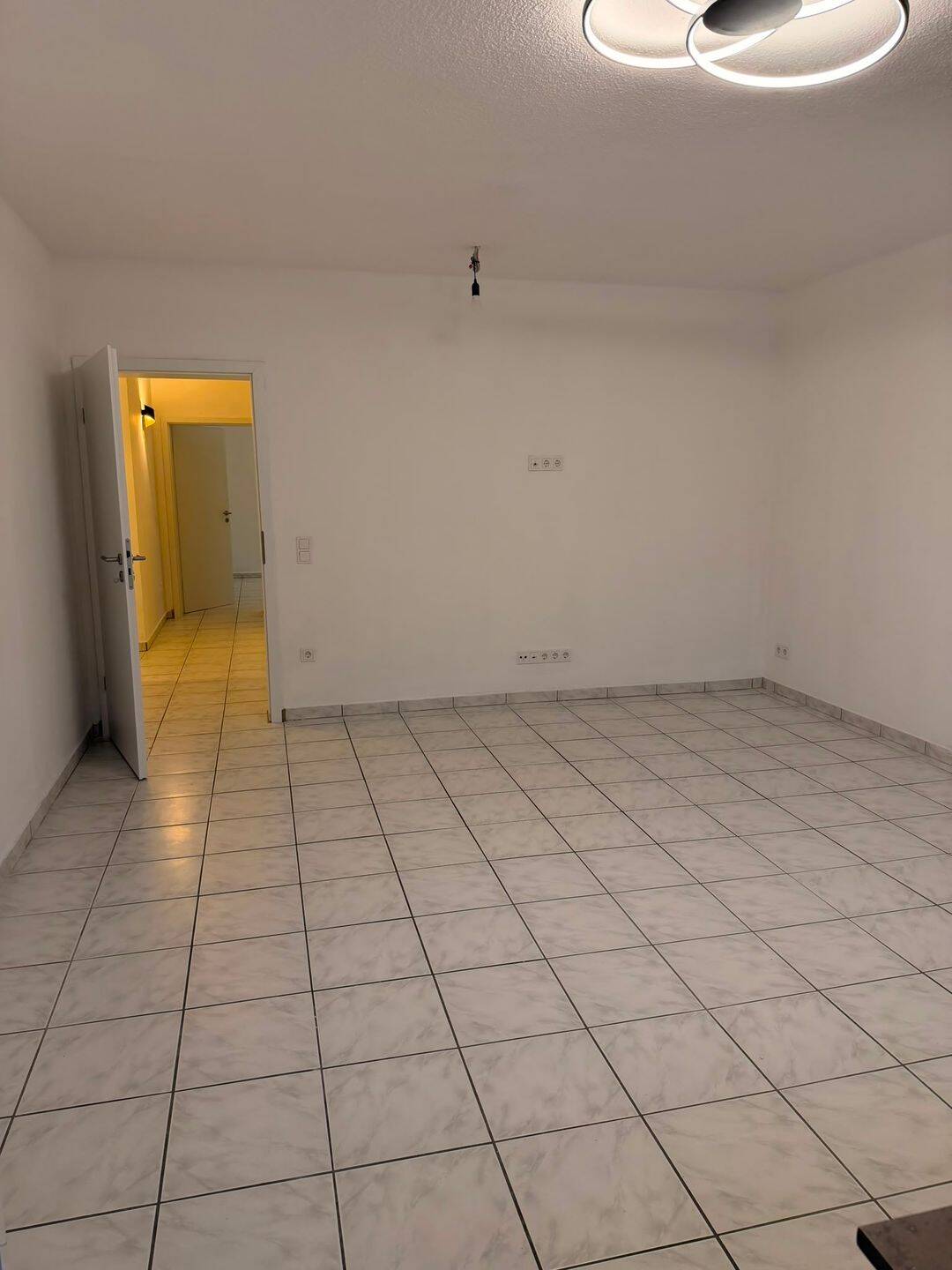 Erstbezug nach hochwertiger-Kernsanierung! Wohnung mit Balkon & Keller in Altenessen-Süd – Nähe Helenenpark, 45326 Essen (Altenessen-Nord Altenessen-Süd)