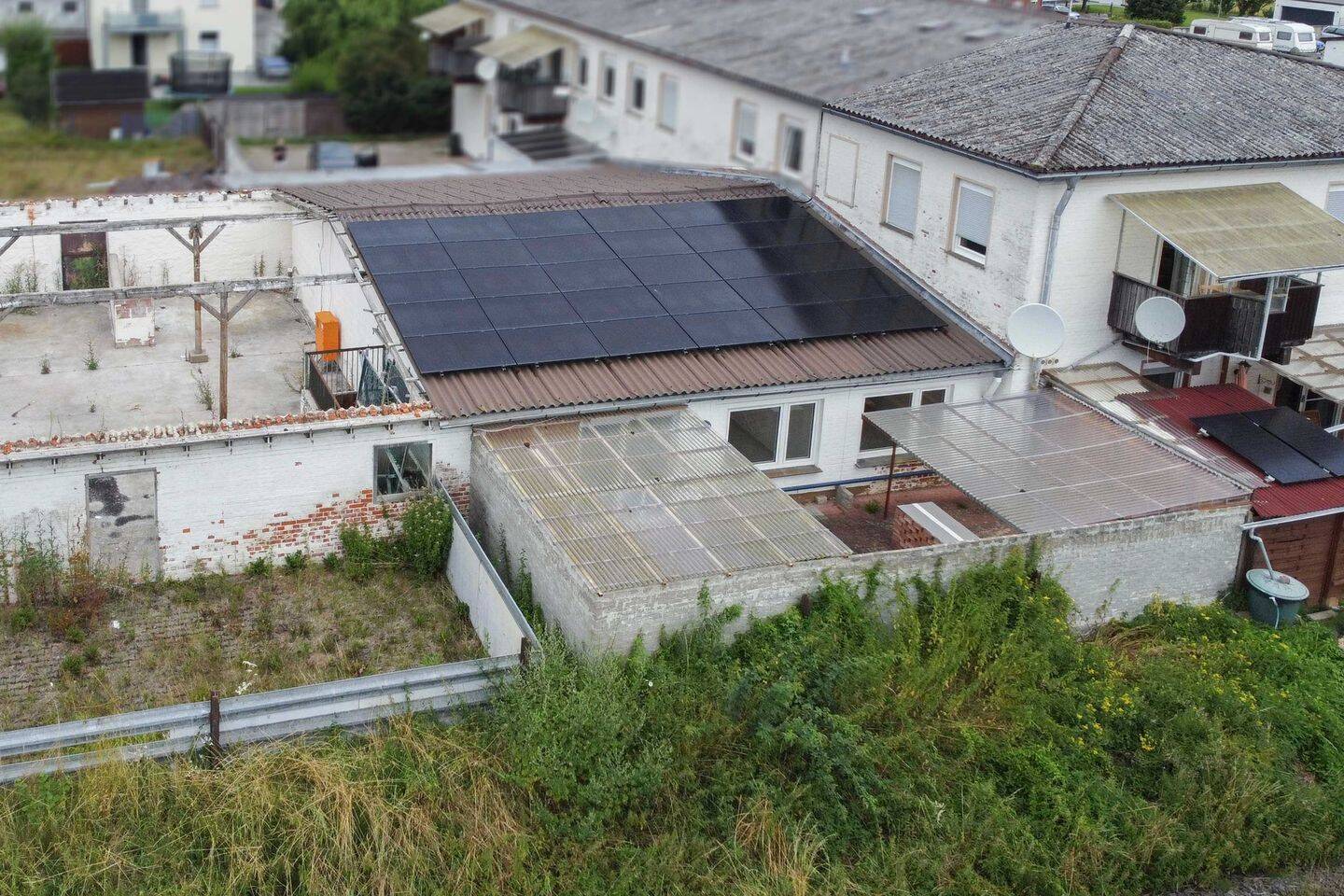 Preiswert Wohnen wie im eigenen Bungalow – mit Terrasse, Stellplatz und Photovoltaikanlage, 37671 Höxter