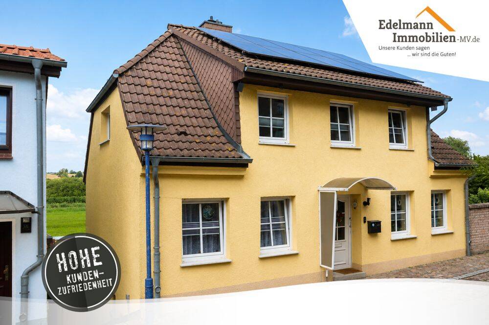 Ideal für die Familie. Freistehendes EFH mit ca. 150m² Wohlfühlfläche und Doppelgarage in Tribsees., 18465 Tribsees