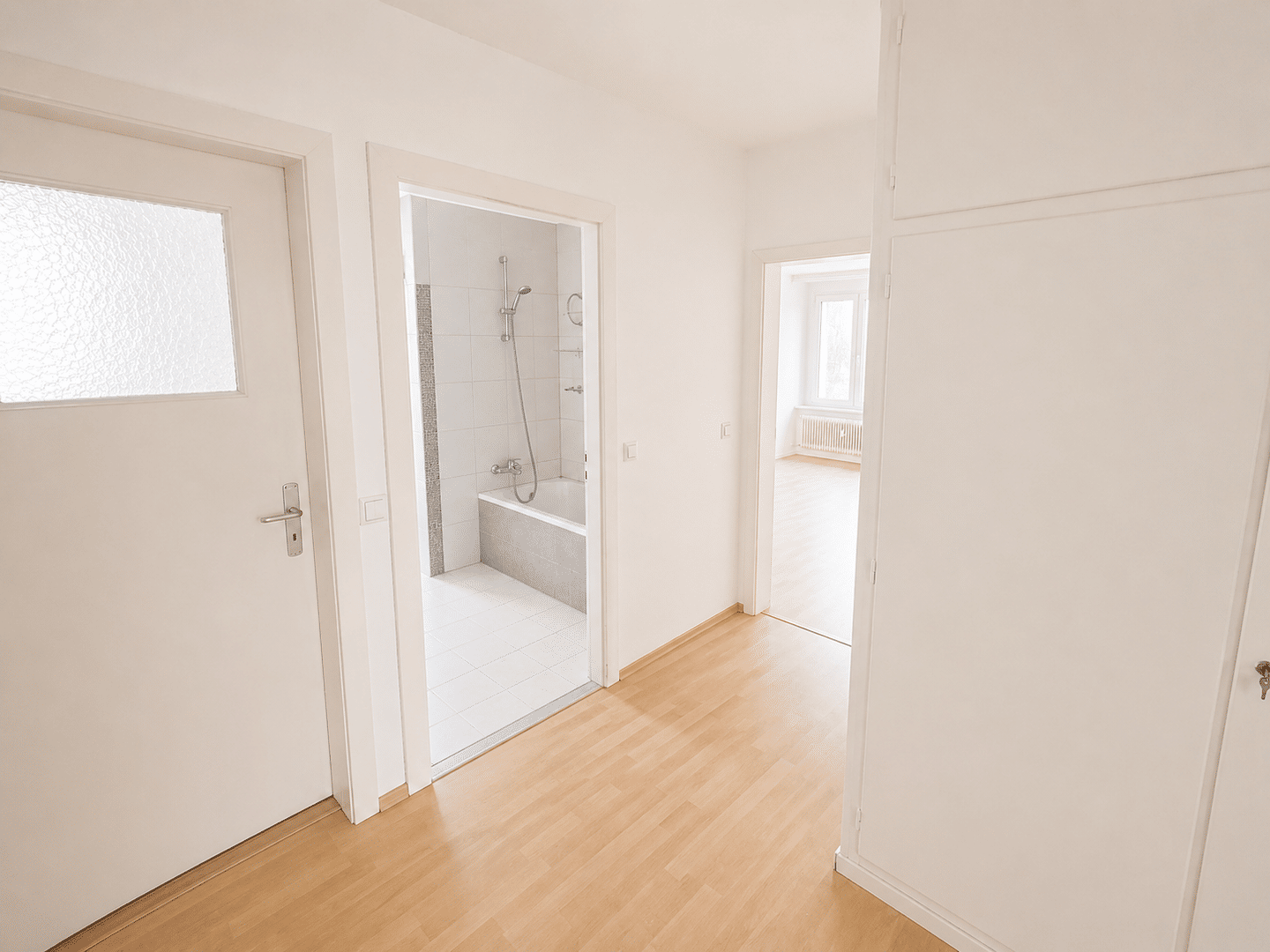 Zentral gelegene 4-Zimmer-Wohnung in Villingen – hell, großzügig und bezugsfertig, 78050 Villingen-Schwenningen