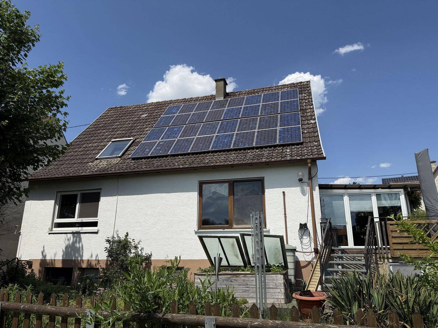 Haus am Ortsrand von Ertingen mit Blick auf Wiesen und Felder, 88521 Ertingen