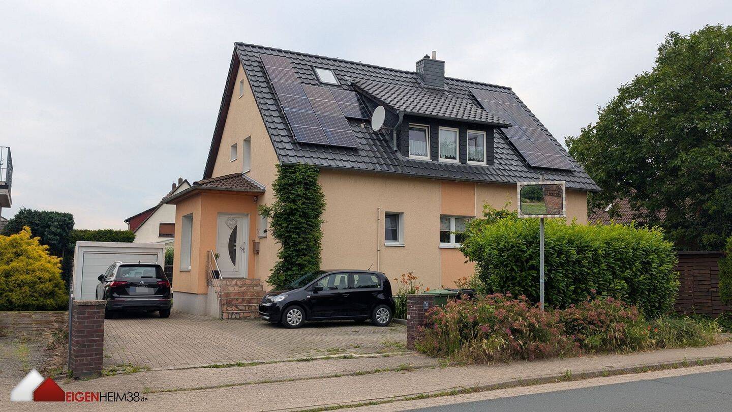 Einfamilienhaus in beliebter Lage von Vechelde-Wahle – mit Pool, Sauna & PV-Anlage, 38159 Vechelde