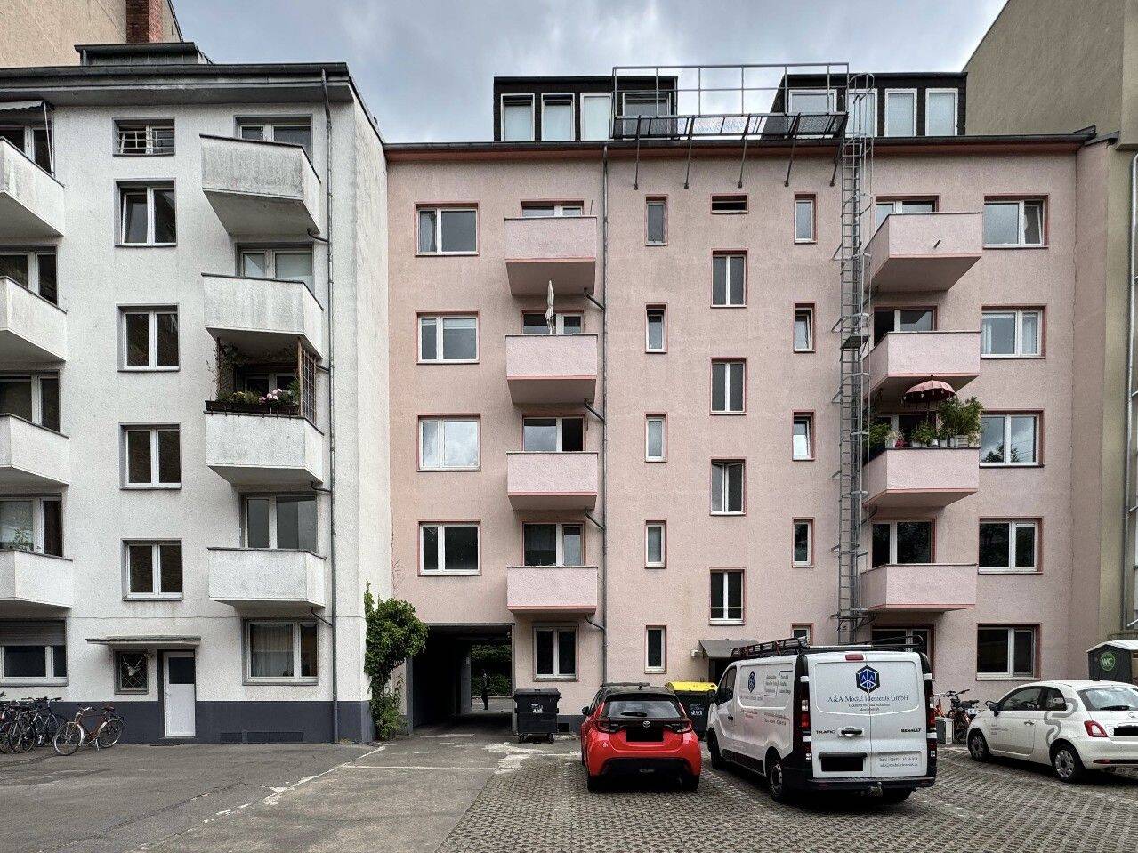 Provisionsfrei! Leerstehend! 2-Zimmer-Wohnung im Herzen von Köln Neustadt-Süd! Paketerwerb möglich!, 50677 Köln (Innenstadt-Süd Altstadt-Süd Neustadt-Süd)