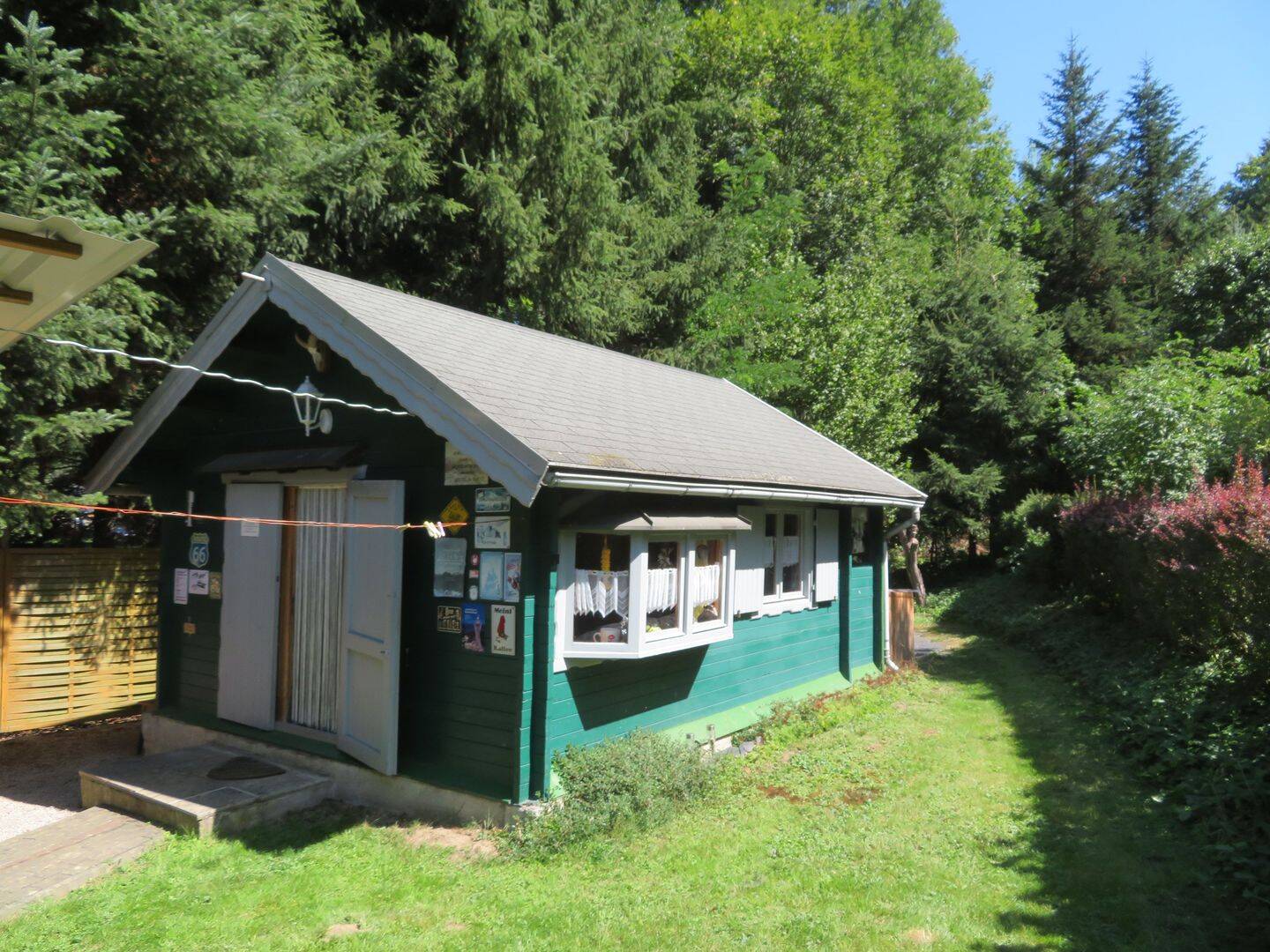 Wunderschönes Sommerhaus mitten im Grünen (Leutenberg) – Reserviert, 7338 Leutenberg