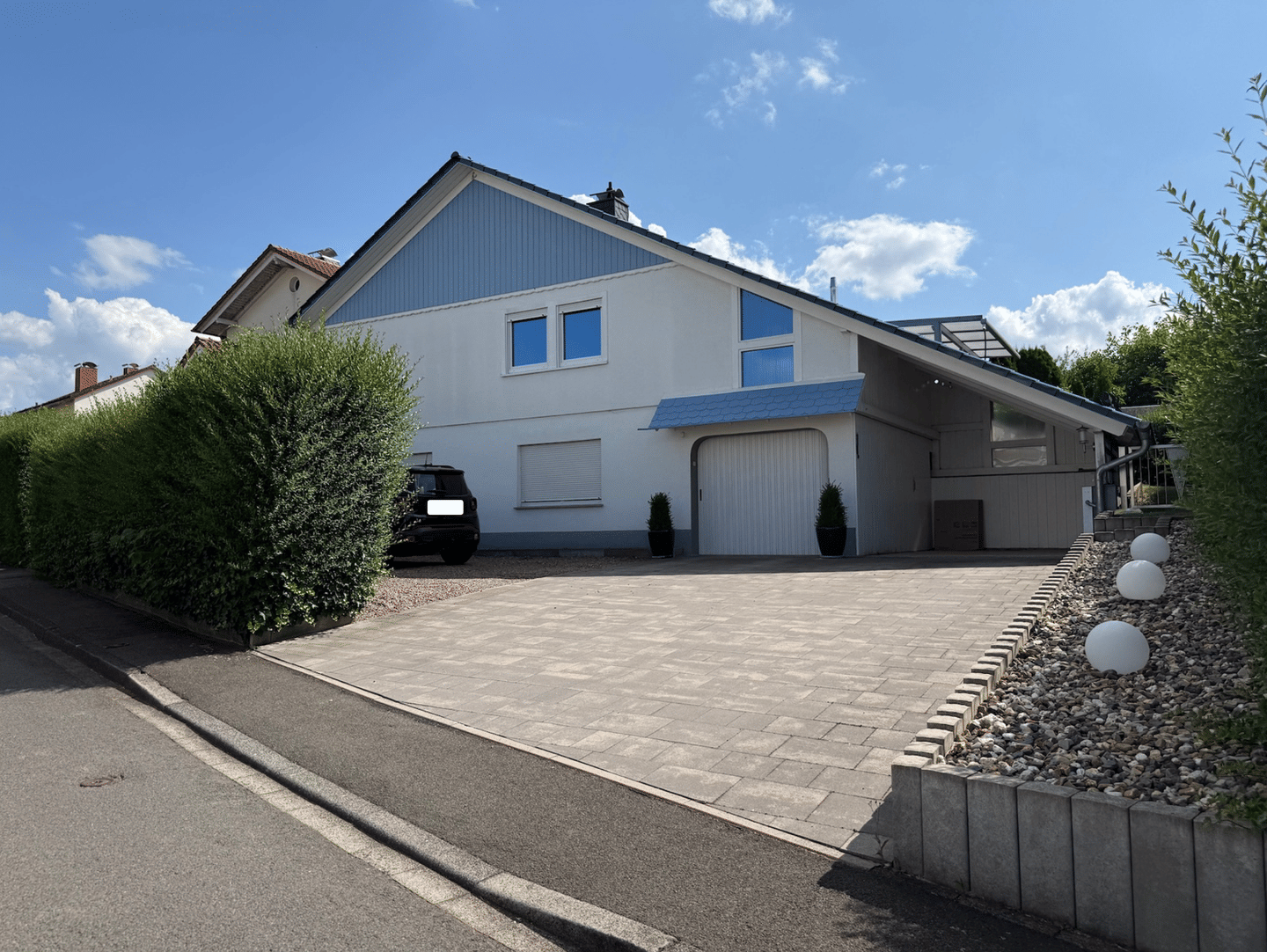 Großzügiges Einfamilienhaus mit 187 m² Wohnfläche, großer Terrasse, Sauna und idyllischem Garten, 37293 Herleshausen