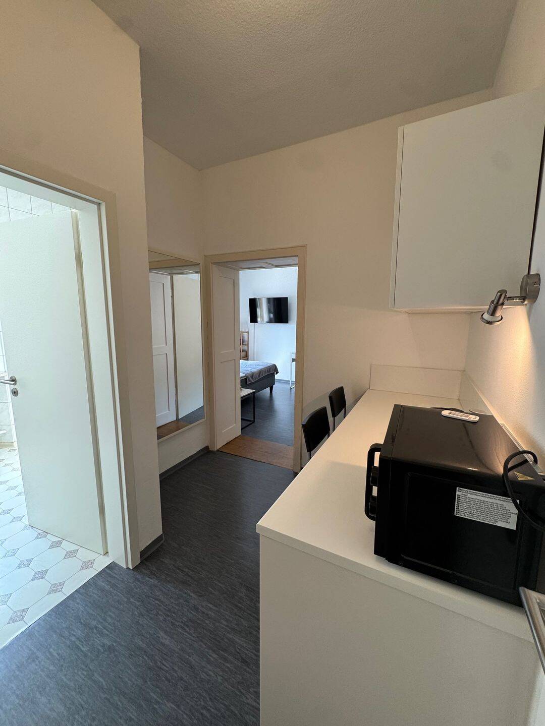 1-Zi.Wohnung 30 m² | möbliert | 850€ | zentral + nahe Uni BT ab 15.09., 95444 Bayreuth (Altstadt City Gartenstadt Kreuzstein Neue Heimat)