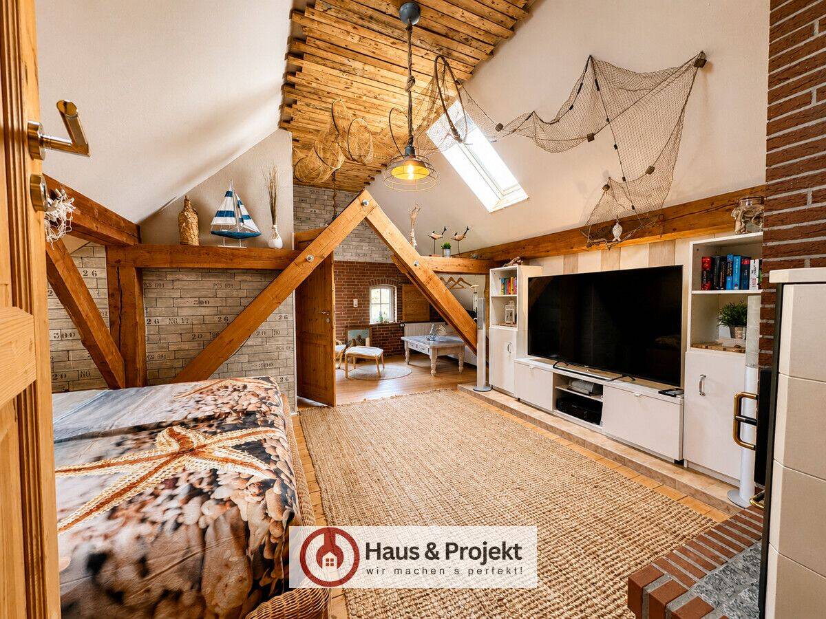 Landhaus nahe Aurich – 1.221 m² Grundstück, Pool, Kamin & ebenerdiges Wohnen, 26605 Aurich