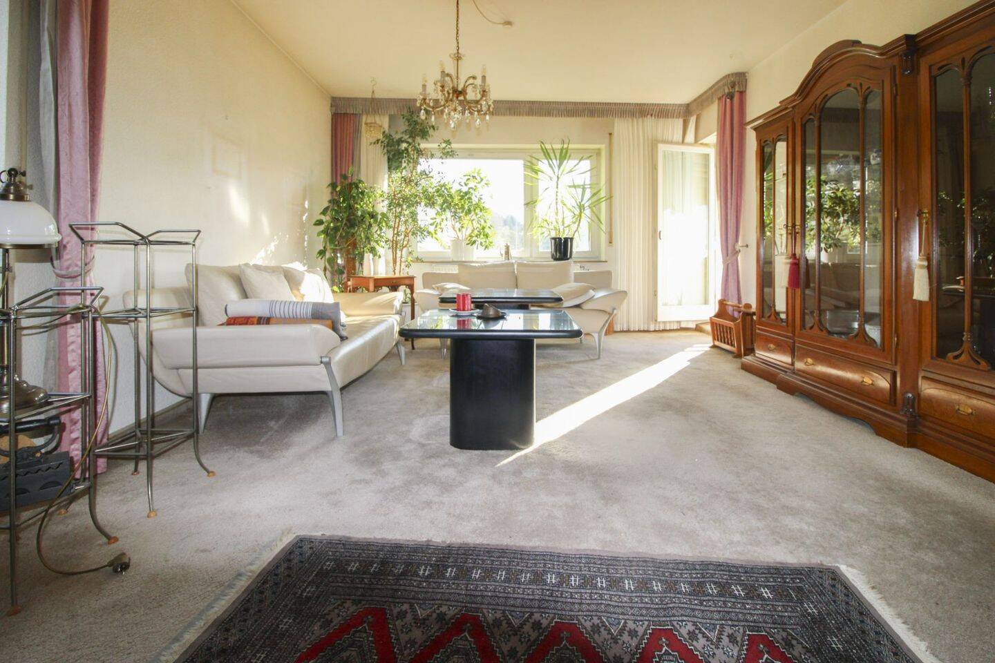 Schöne 4-Zimmer-Wohnung mit Balkon und Garage – All-inklusive-Sorglos-Paket, 72202 Nagold