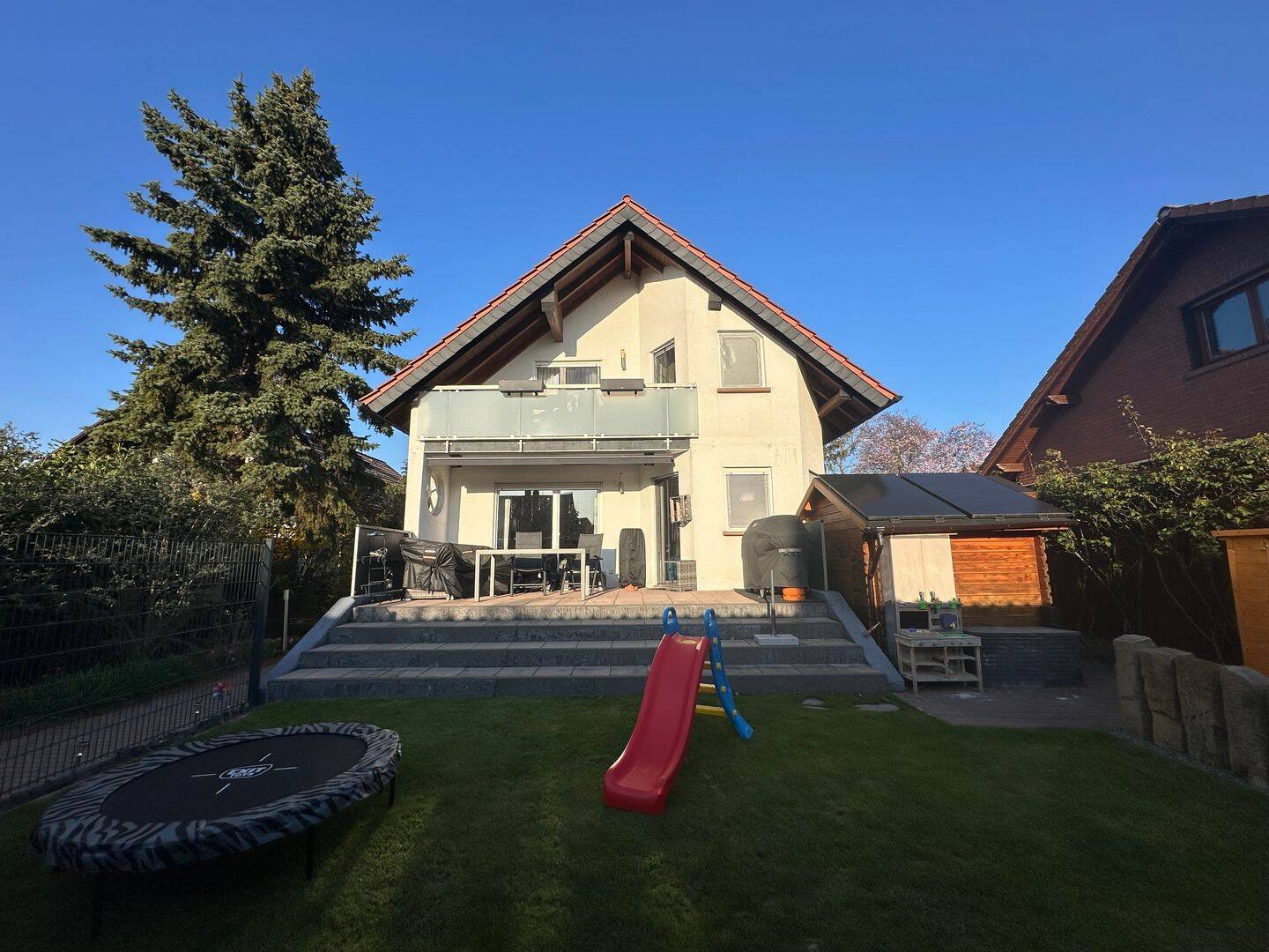 Wunderschönes, gepflegtes Einfamilienhaus mit schönem Garten in Laumersheim zu vermieten, 67229 Laumersheim