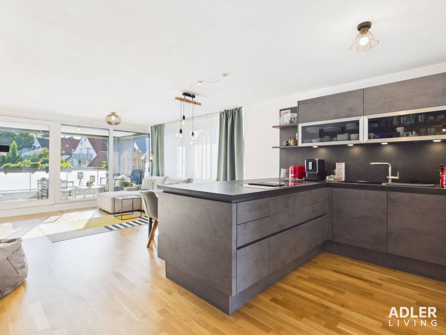 BARRIEREFREI – neuwertige 3-Zi.-Wohnung aus 2020 mit Loggia, Küche, Aufzug und TG-Stellplatz, 71069 Sindelfingen