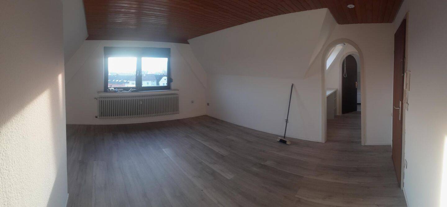 SOFORT FREI 1-Zi.Whg. Neu-Ulm 5.OG ohne Aufzug, 89231 Neu-Ulm