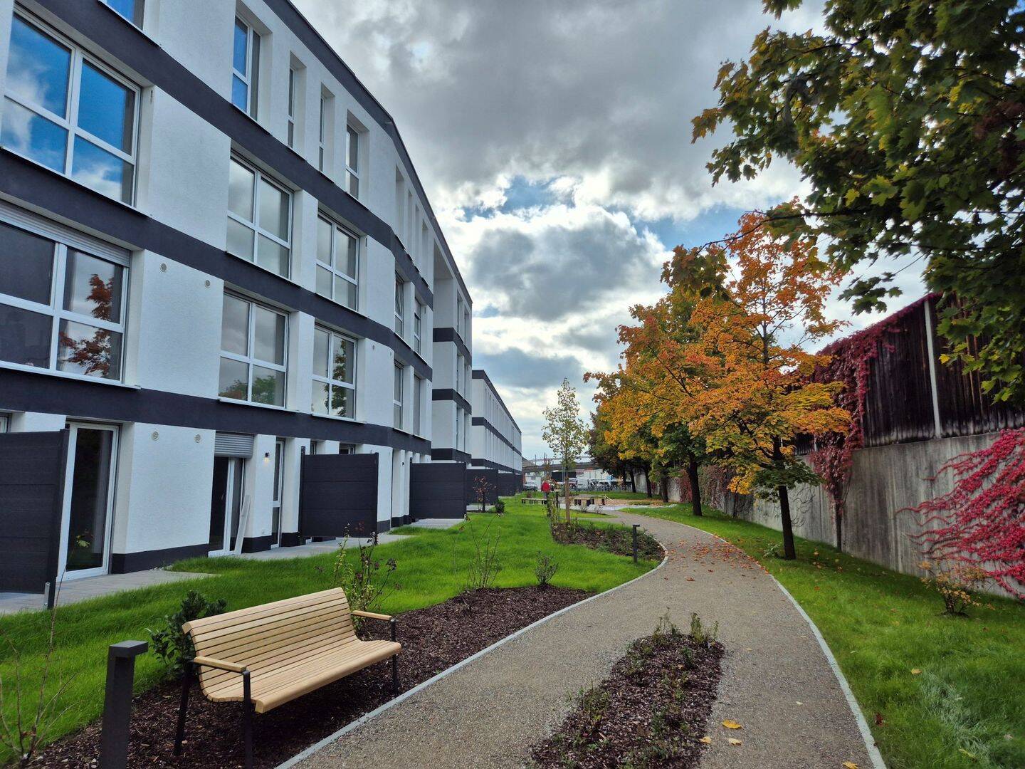 Erstbezug! Möbliertes 1 Apartment an der Uniklinik, 86156 Augsburg (Bärenkeller Kriegshaber Oberhausen Pfersee)