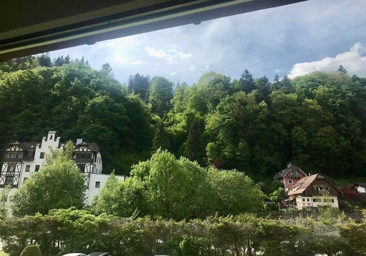 I. I. TEAM: renovierte und helle, 2-Zimmer-Wohnung für 1 Person geeignet !, 83088 Kiefersfelden