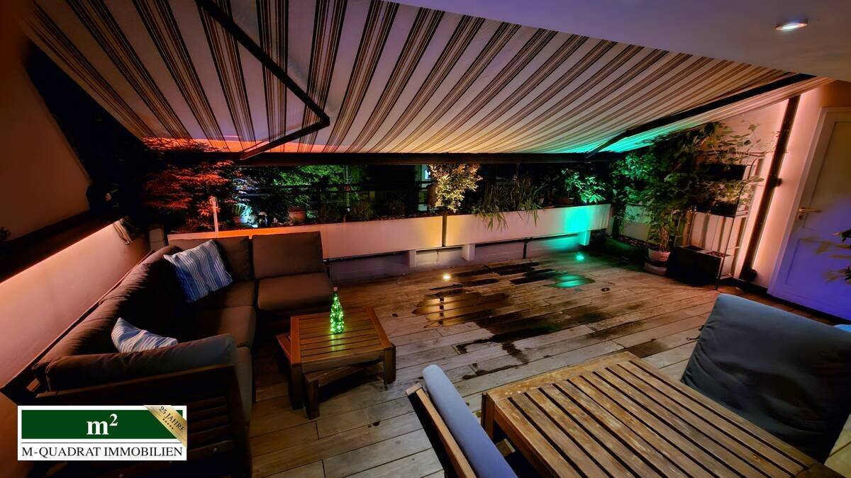 360° Rundgang: Stilvolle Maisonettewohnung mit vielen Extras: Dachterrasse, Sauna, Klimaanlage …