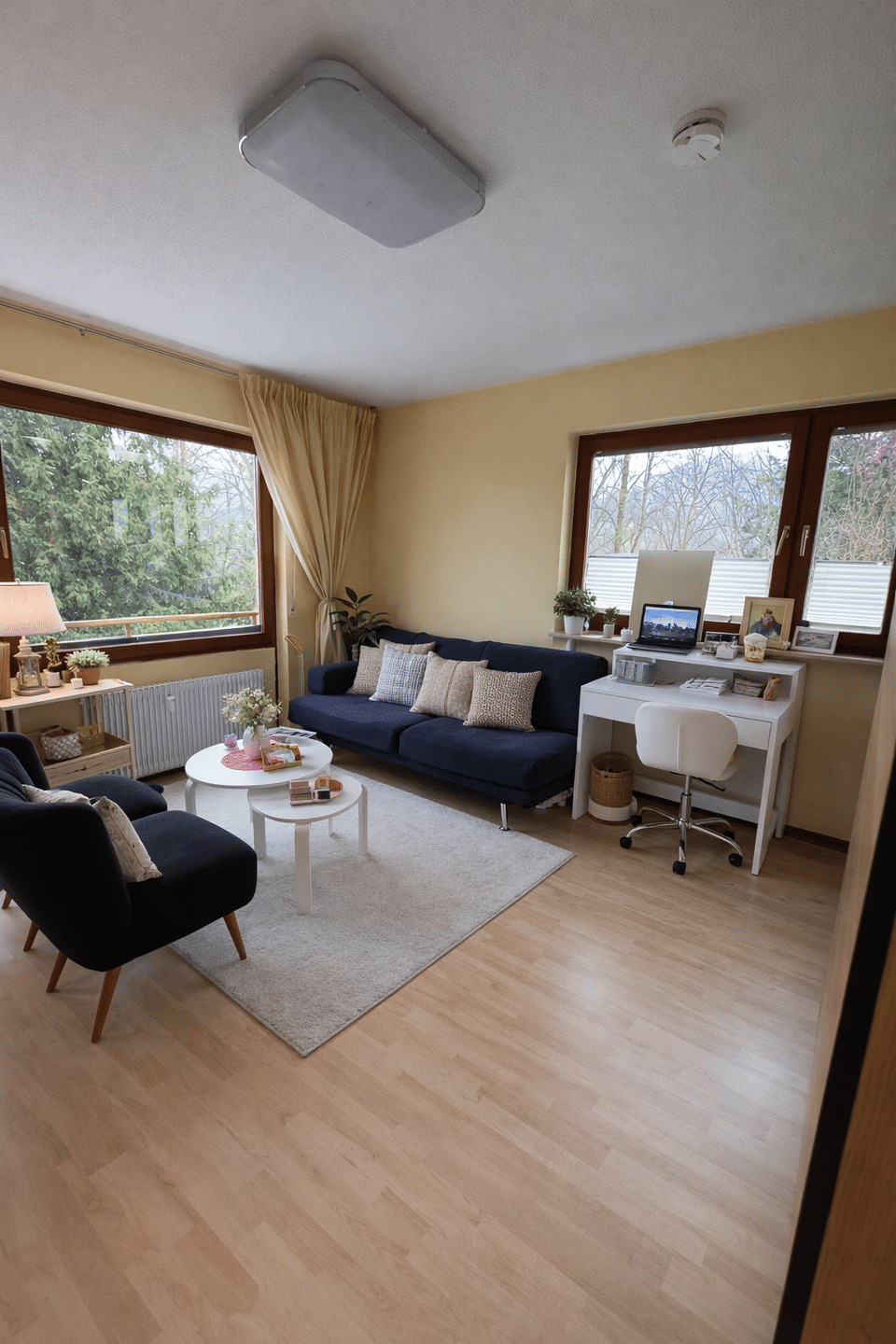 Lichtdurchflutetes Einzimmerwohnung mit Außenstellplatz – Ideal für Eigennutzer und Investoren, 76534 Baden-Baden