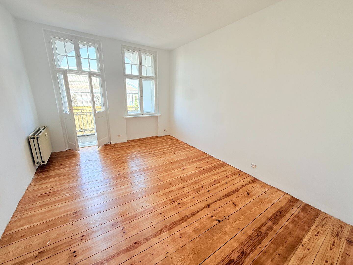 Schöne Pärchen-Wohnung am Volkspark! **Balkon**, 13055 Berlin (Lichtenberg Hohenschönhausen Alt-Hohenschönhausen Hohenschönhausen)