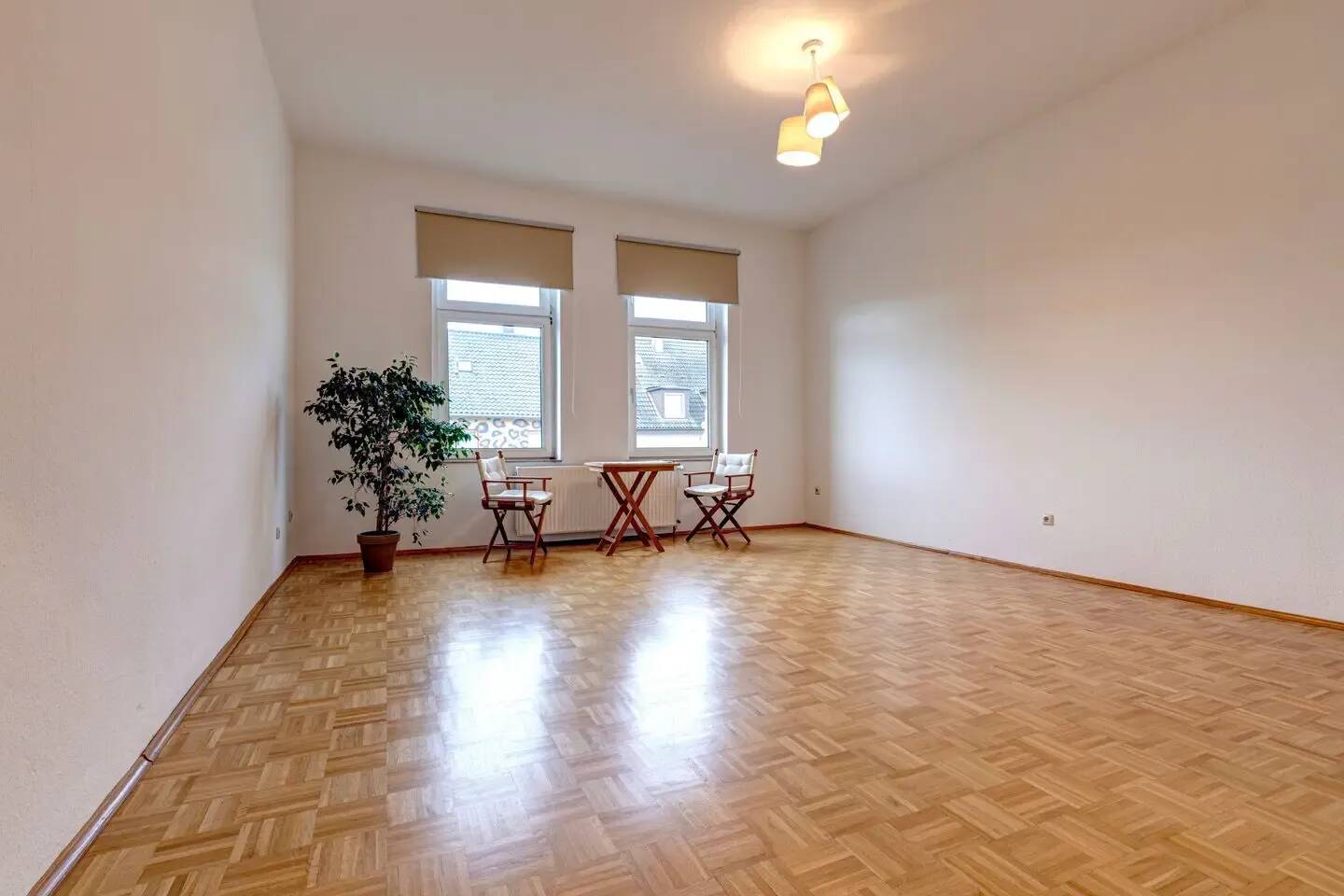 Studenten bzw. 1 Personen-Appartement am Allee-Center Essen-Altenessen (10 min zur Uni Essen), 50 qm, 45329 Essen (Altenessen-Nord Karnap Vogelheim)