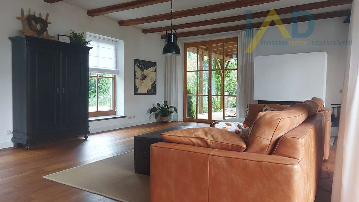 Historisches Landanwesen mit Wohnhaus, Scheune und 3.040 m² Grund – sofort bezugsfrei, 84089 Aiglsbach