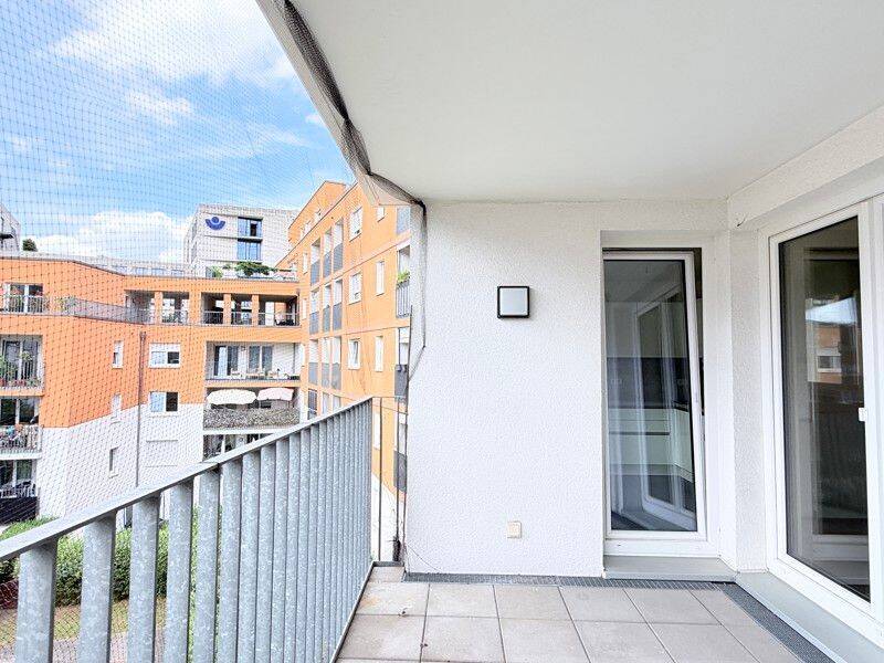 Modernes Wohnen mit Balkon – attraktive 2-Zimmer-Wohnung am Rebstockpark, 60486 Frankfurt am Main (Bockenheim Gallus Rödelheim Westend-Süd)