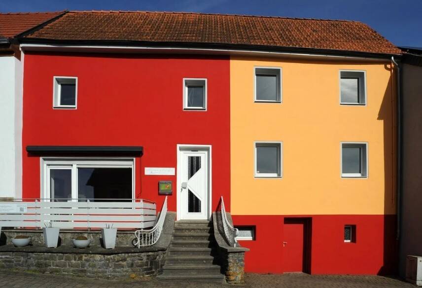Ein Haus mit Seele – liebevoll saniertes Künstlerhaus mit großem Garten zu verkaufen!, 54568 Gerolstein