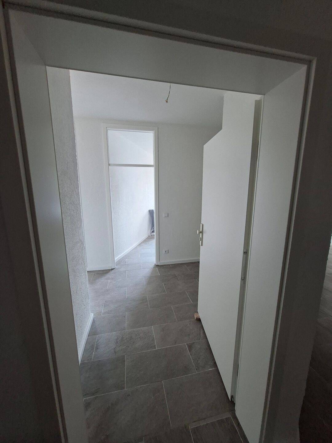 Erstbezug: 2-Zimmer-Wohnung (57,83 m²) mit Küche & Stellplatz, 51597 Morsbach
