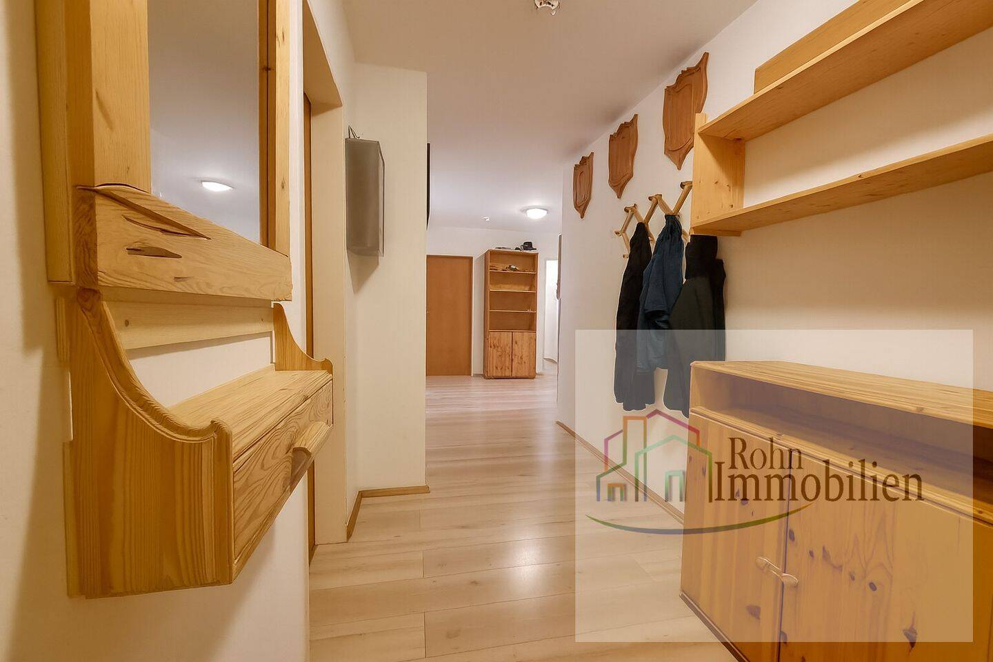 Gepflegte 3-Zimmer-Eigentumswohnung mit Balkon und Garage in Weißenburg, 91781 Weißenburg i. Bay.
