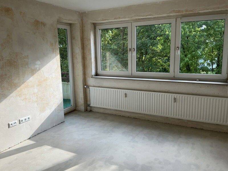 Platz zum gestalten: praktische 2-Zimmer-Wohnung mit neuem Bad, 45701 Herten