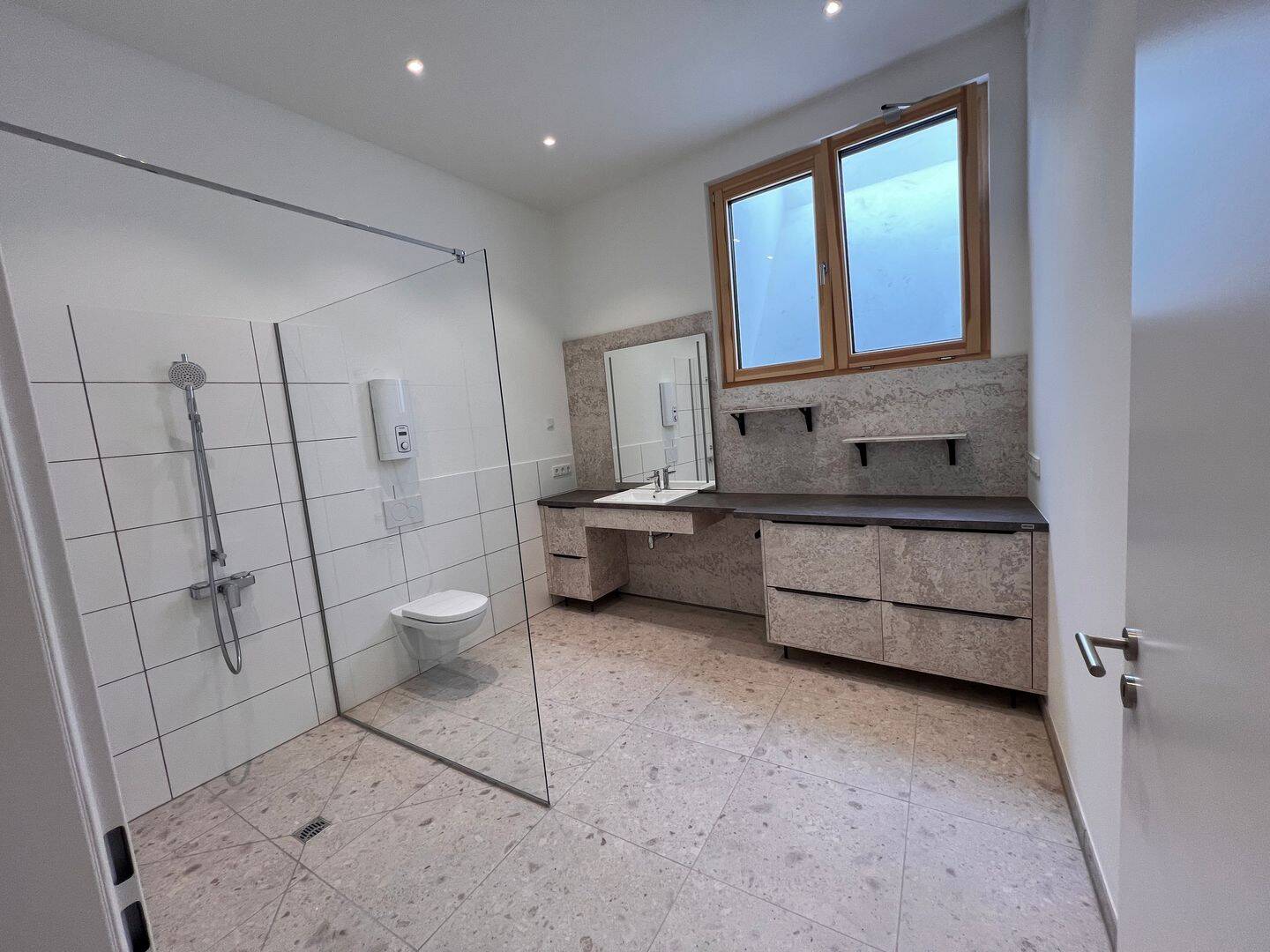 2 ZKB Barrierefreie Wohnung mit Terrasse Innenstadt, 54290 Trier (Innenstadt Trier-Süd)