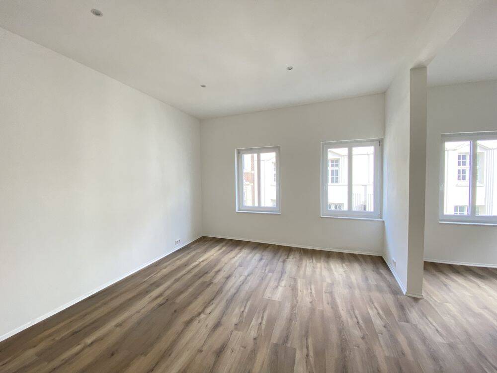 3,5 Zimmer Altbauwohnung in der Innenstadt nahe Marktplatz in Delmenhorst, 27749 Delmenhorst (Düsternort Mitte Schafkoven/Donneresch Stickgras/Annenriede)