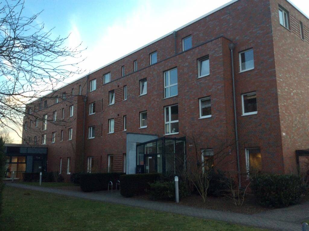 Hier wohnen Sie in guter Gesellschaft – große 3-Zimmerwohnung im schönen Krefeld-Bockum, 47800 Krefeld
