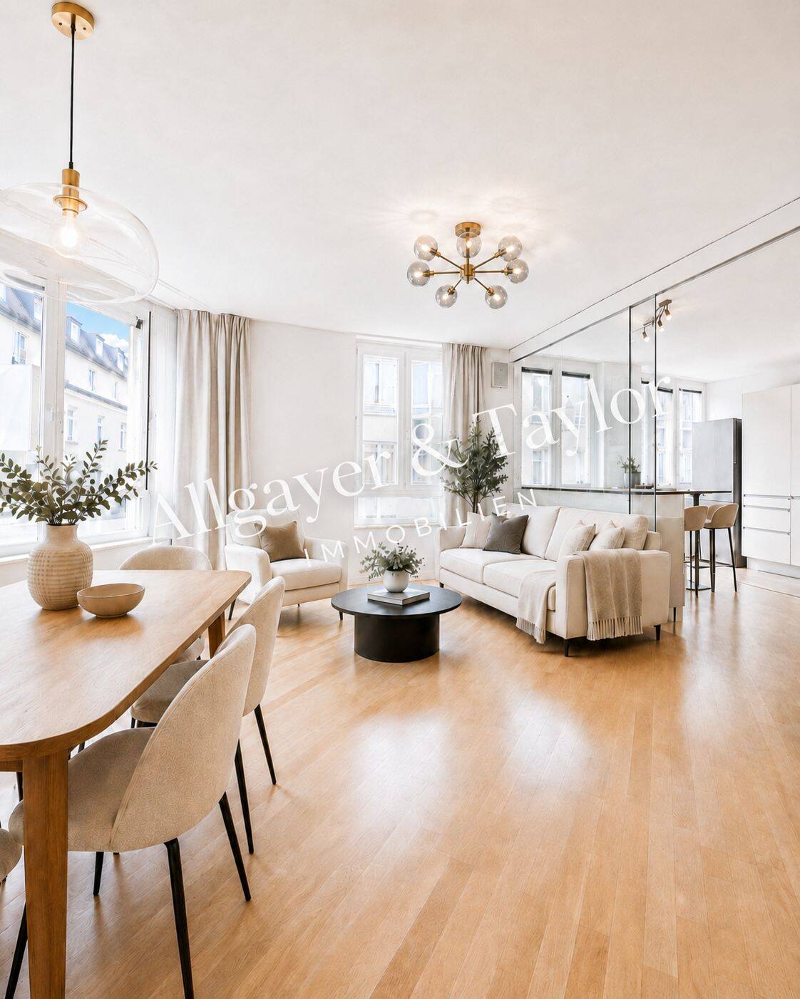 Sonnenstrahlen inklusive: Moderne 100 qm zum Verlieben, 80802 München (Maxvorstadt Schwabing-Freimann)