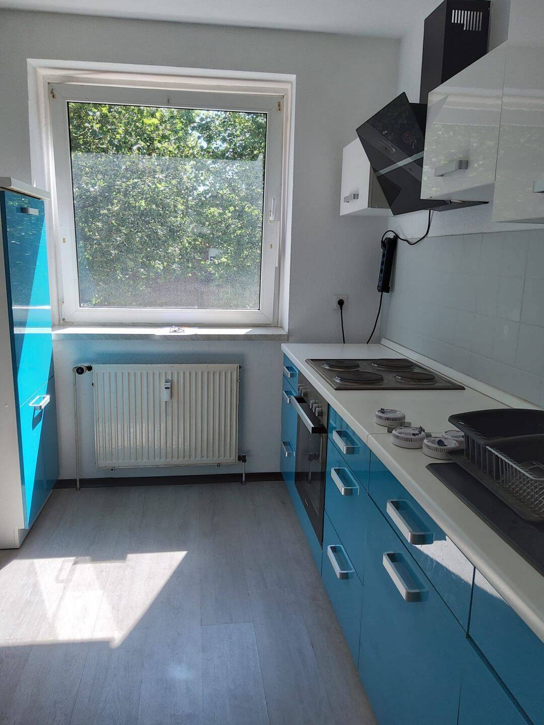 Geschmackvolle, renovierte 3-Raum-Wohnung mit geh. Innenausstattung mit EBK in Paderborn, 33102 Paderborn
