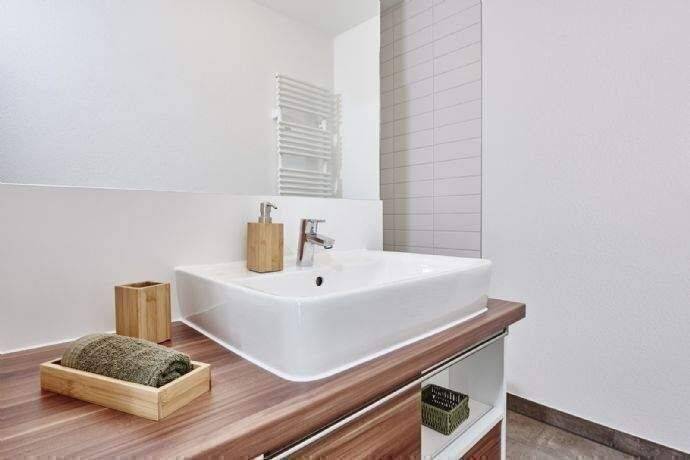 Möblierte Suite mit Balkon im „AAL INN suites“ – Für Angestellte, 73430 Aalen